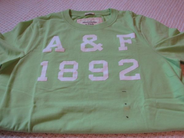 ABERCOMBRIE E FITCH.